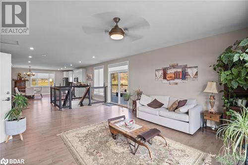 150 Long Reach Road, Brighton, ON - Indoor Photo Showing Living Room