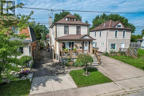 4457 Fourth Avenue, Niagara Falls, ON - Outdoor With Deck Patio Veranda With Facade