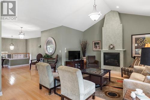 35 Diana Drive, Niagara-On-The-Lake, ON - Indoor Photo Showing Living Room With Fireplace