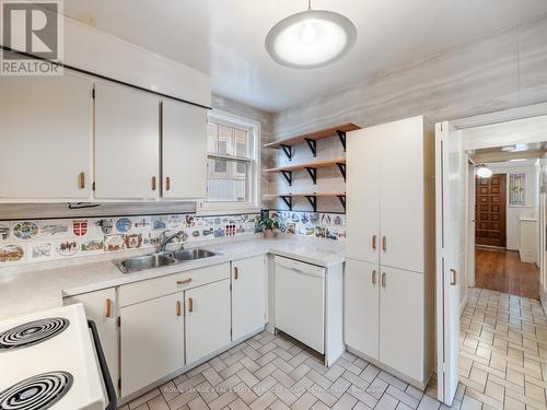 2 Wells Hill Avenue, Toronto, ON - Indoor Photo Showing Kitchen With Double Sink