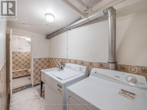 2 Wells Hill Avenue, Toronto, ON - Indoor Photo Showing Laundry Room