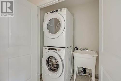 16 - 40 Zinfandel Drive, Hamilton, ON - Indoor Photo Showing Laundry Room