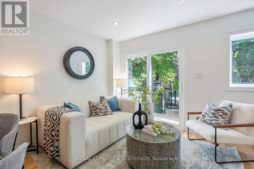 249C Berkeley Street, Toronto, ON - Indoor Photo Showing Living Room