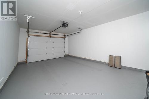 257 Roxton Road, Toronto, ON - Indoor Photo Showing Garage