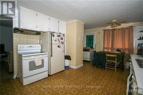 9 Cockburn Street, North Stormont, ON - Indoor Photo Showing Kitchen