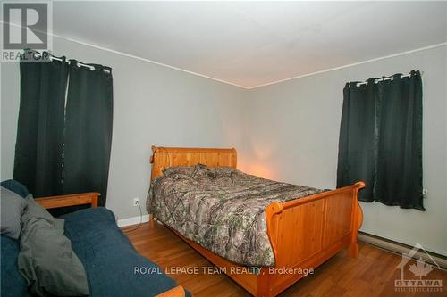 9 Cockburn Street, North Stormont, ON - Indoor Photo Showing Bedroom