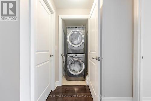 206 - 2300 Upper Middle Road, Oakville, ON - Indoor Photo Showing Laundry Room