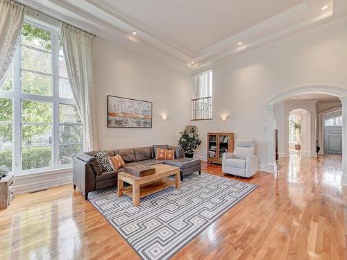 Salon - 3885 Rue Leningrad, Brossard, QC - Indoor Photo Showing Living Room