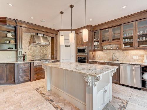 Cuisine - 3885 Rue Leningrad, Brossard, QC - Indoor Photo Showing Kitchen With Upgraded Kitchen