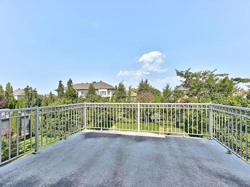 Balcon - 3885 Rue Leningrad, Brossard, QC - Outdoor