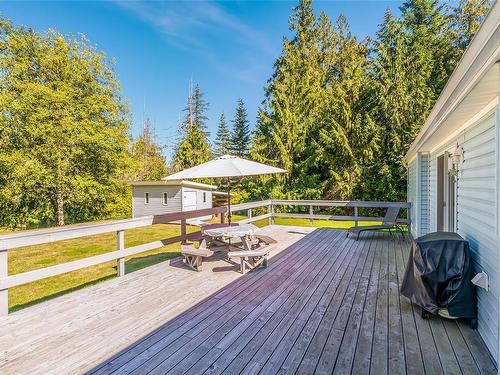 1122 Popham Rd, Parksville, BC 