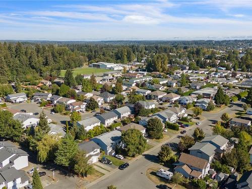 B-2001 13Th St, Courtenay, BC - Outdoor With View