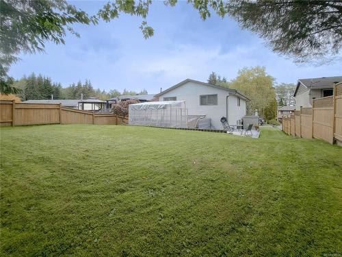 7740 Daphne St, Port Hardy, BC 