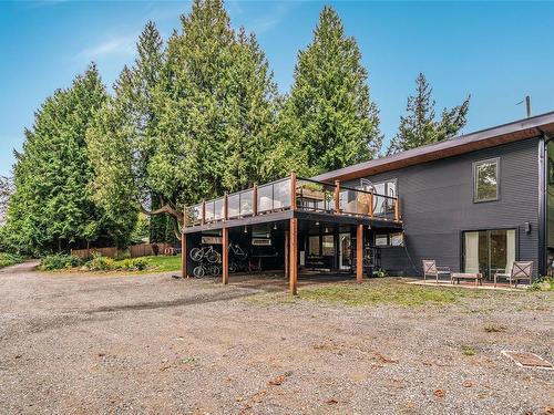 365 Baker Rd, Ladysmith, BC 