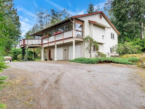 2208 Maple Ave, Sooke, BC 