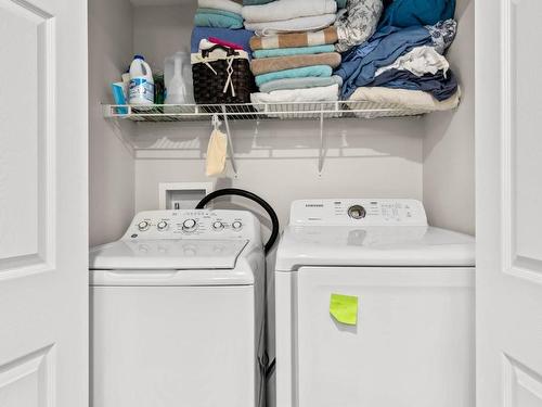 2535 Glenview Ave, Kamloops, BC - Indoor Photo Showing Laundry Room