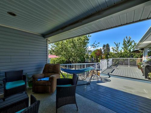 2535 Glenview Ave, Kamloops, BC - Outdoor With Deck Patio Veranda With Exterior