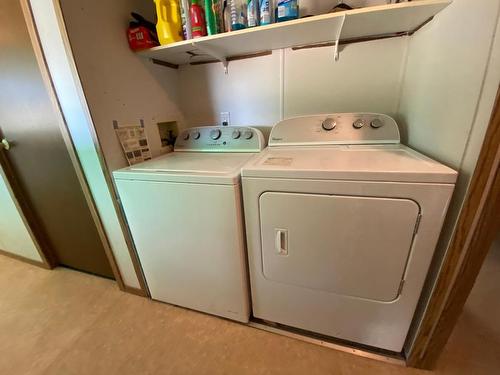 1789 Nicolls Road, Merritt, BC - Indoor Photo Showing Laundry Room