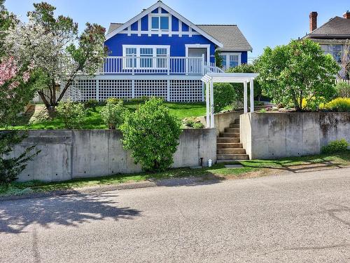 659 Pleasant Street, Kamloops, BC - Outdoor With Deck Patio Veranda