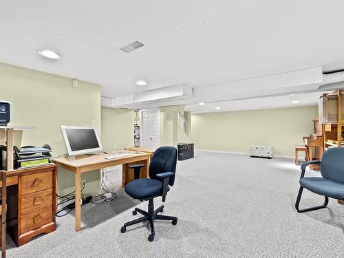 659 Pleasant Street, Kamloops, BC - Indoor Photo Showing Office