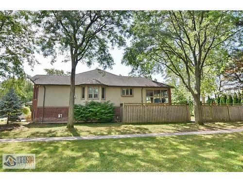 Upper-4305 Casgrain, Windsor, ON 