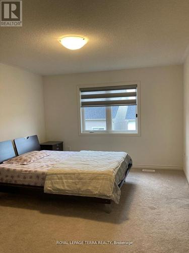 42 Dass Drive W, Centre Wellington, ON - Indoor Photo Showing Bedroom