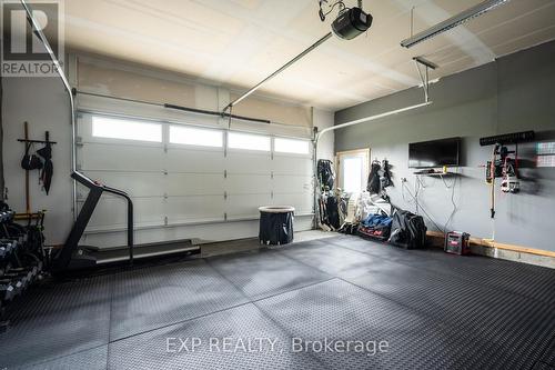 54080 Eden Line, Aylmer (Ay), ON - Indoor Photo Showing Garage