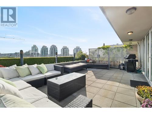 909 221 Union Street, Vancouver, BC - Outdoor With Exterior