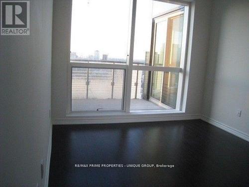 4101 - 386 Yonge Street, Toronto, ON - Indoor Photo Showing Other Room