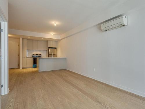 Overall view - 801-1485 Rue Des Bassins, Montréal (Le Sud-Ouest), QC - Indoor Photo Showing Kitchen