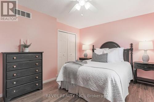 477 Four Points Road, Kawartha Lakes, ON - Indoor Photo Showing Bedroom