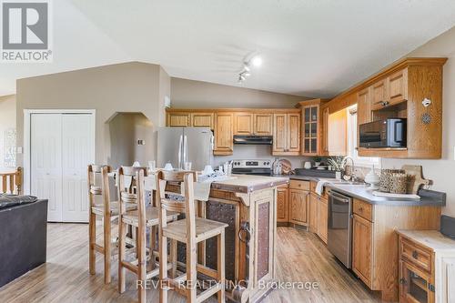 477 Four Points Road, Kawartha Lakes, ON - Indoor Photo Showing Kitchen