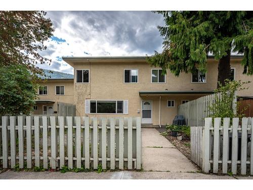 443 Richards Street   W, Nelson, BC - Outdoor