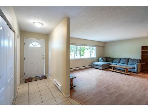 443 Richards Street   W, Nelson, BC - Indoor