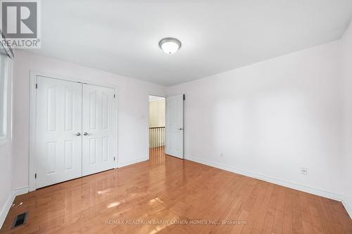 32 Barrydale Crescent, Toronto, ON - Indoor Photo Showing Other Room