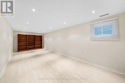 32 Barrydale Crescent, Toronto, ON - Indoor Photo Showing Other Room