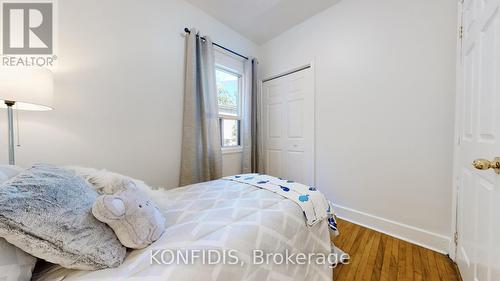 127 Summer Street, Oshawa, ON - Indoor Photo Showing Bedroom