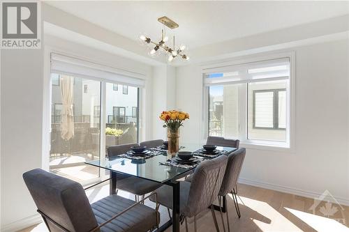 93 Kyanite Lane, Ottawa, ON - Indoor Photo Showing Dining Room