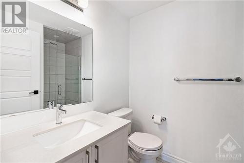 93 Kyanite Lane, Ottawa, ON - Indoor Photo Showing Bathroom