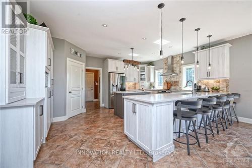 7042 Third Line Road S, Ottawa, ON - Indoor Photo Showing Kitchen With Upgraded Kitchen