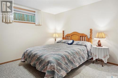 971 Fairbrother Close, Saskatoon, SK - Indoor Photo Showing Bedroom