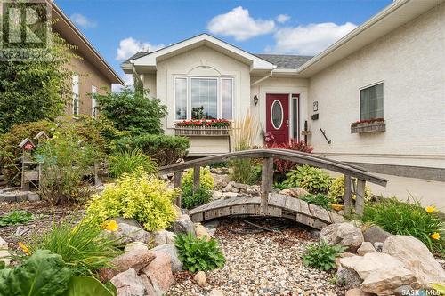 971 Fairbrother Close, Saskatoon, SK - Outdoor