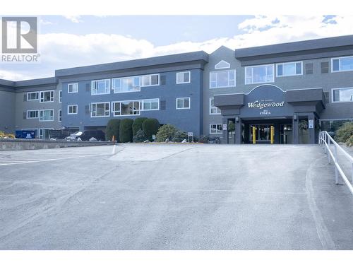 1045 Sutherland Avenue Unit# 344, Kelowna, BC - Outdoor With Facade