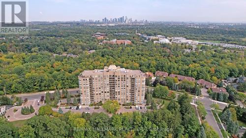 807 - 1800 The Collegeway Way, Mississauga, ON - Outdoor With View