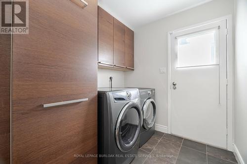 2112 Constance Drive, Oakville, ON - Indoor Photo Showing Laundry Room