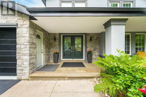 2112 Constance Drive, Oakville, ON - Outdoor