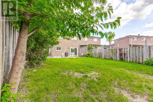 28 Navenby Crescent, Toronto, ON - Outdoor