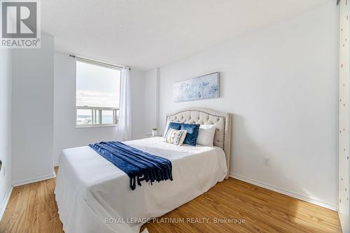 1005 - 30 Malta Avenue, Brampton, ON - Indoor Photo Showing Bedroom