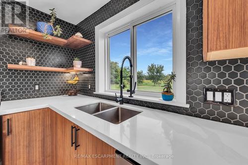 8029 Silver Street, West Lincoln, ON - Indoor Photo Showing Kitchen With Double Sink