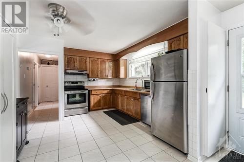 3722 Louiseize Road, Ottawa, ON - Indoor Photo Showing Kitchen